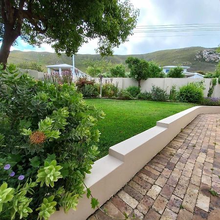 Steenbok House Apartment Hermanus Exterior photo